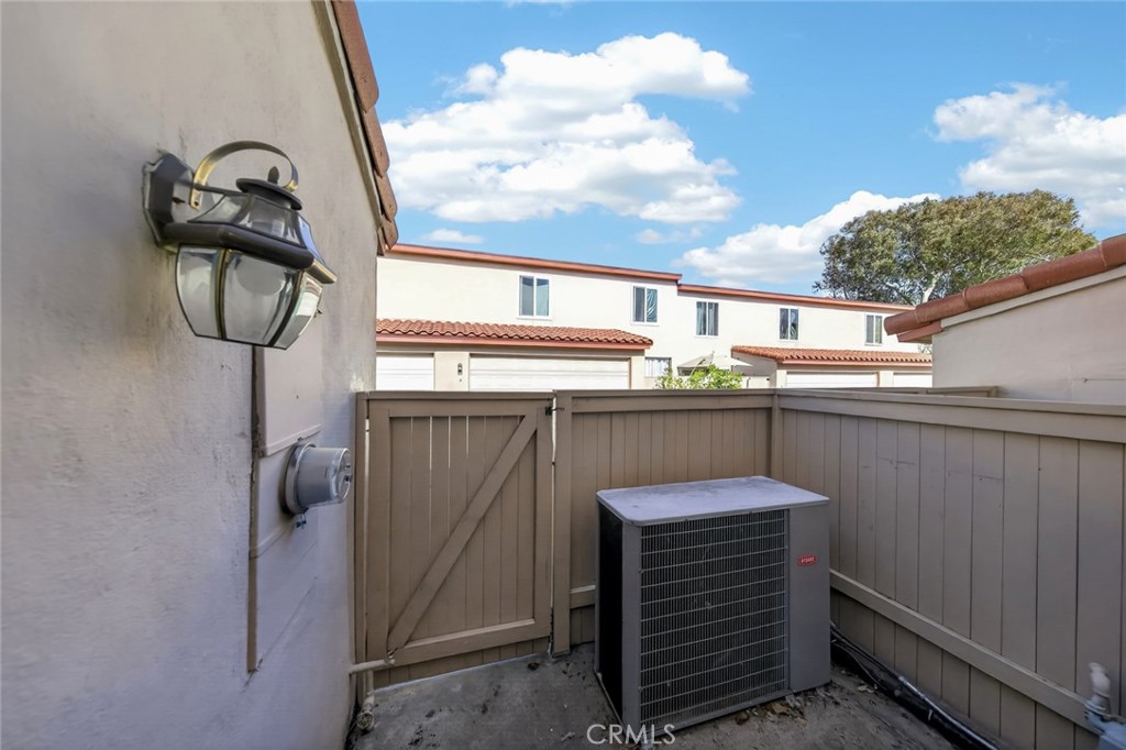 3442 Del Amo Blvd Property Photo 19