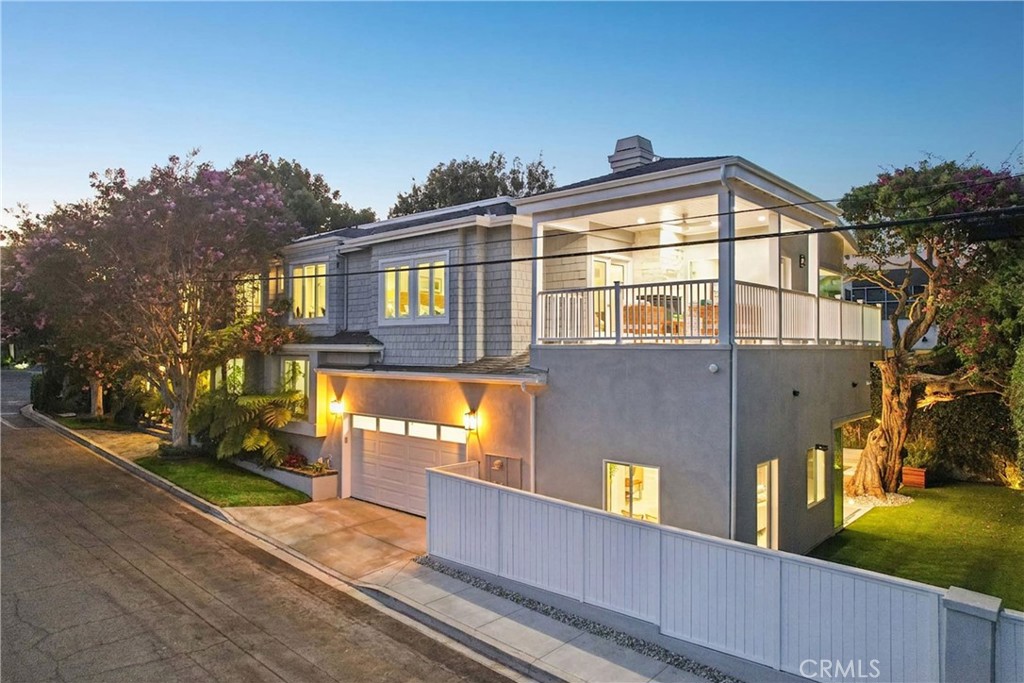 2300 John Street Property Photo 1