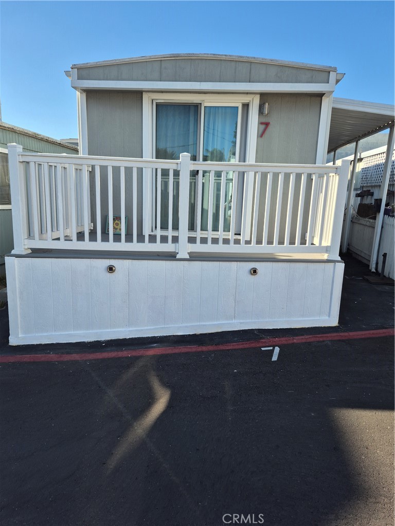531 Pier Property Photo 1