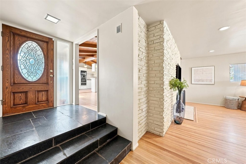 1621 Flower Avenue Property Photo 7