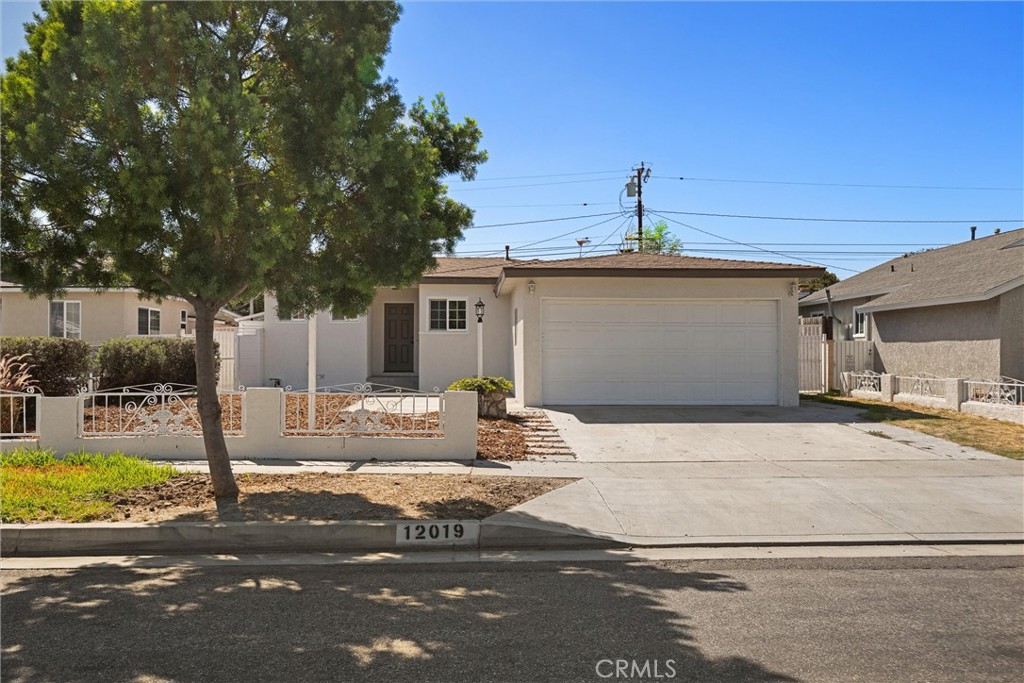 12019 Kalnor Property Photo 1