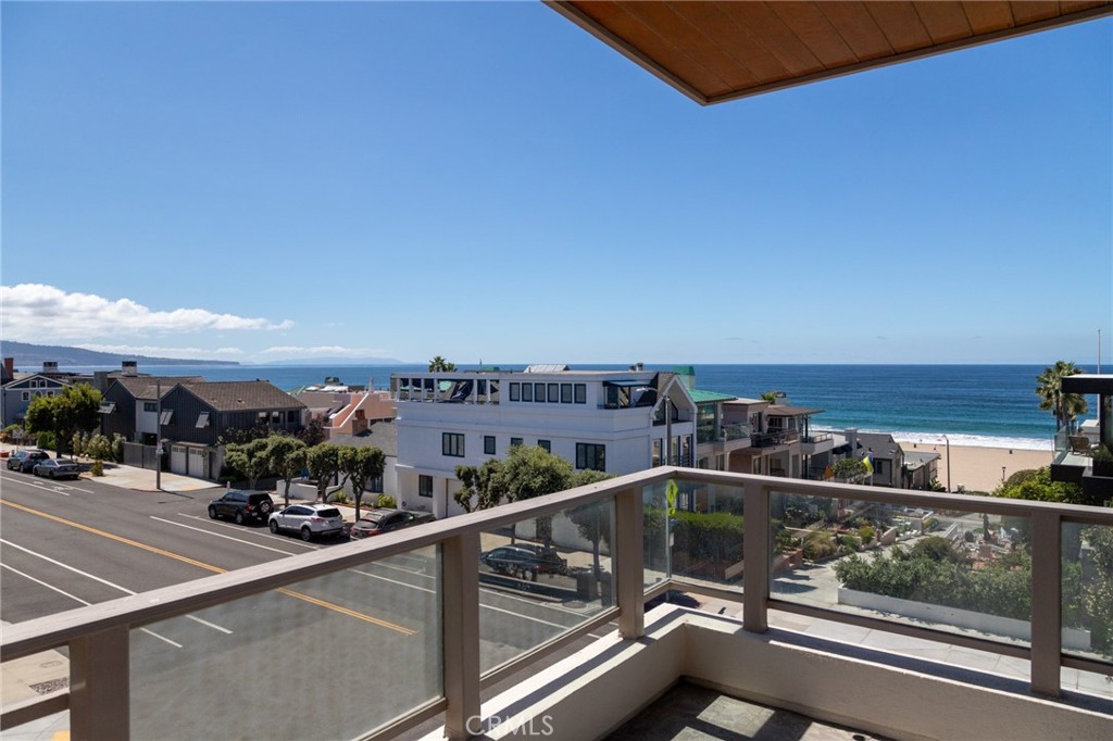 201 5th Property Photo 26