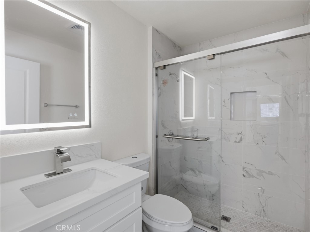 104 N Atlantic Blvd D Property Photo 3