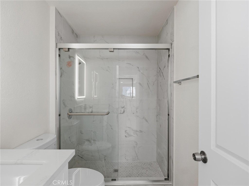 104 N Atlantic Blvd D Property Photo 4
