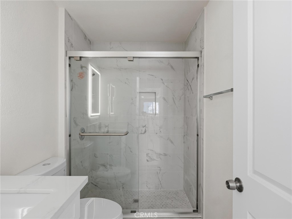 104 N Atlantic Blvd D Property Photo 5