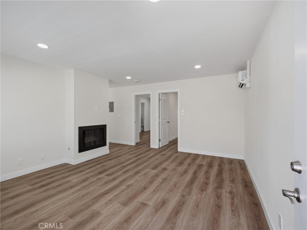 104 N Atlantic Blvd D Property Photo 6