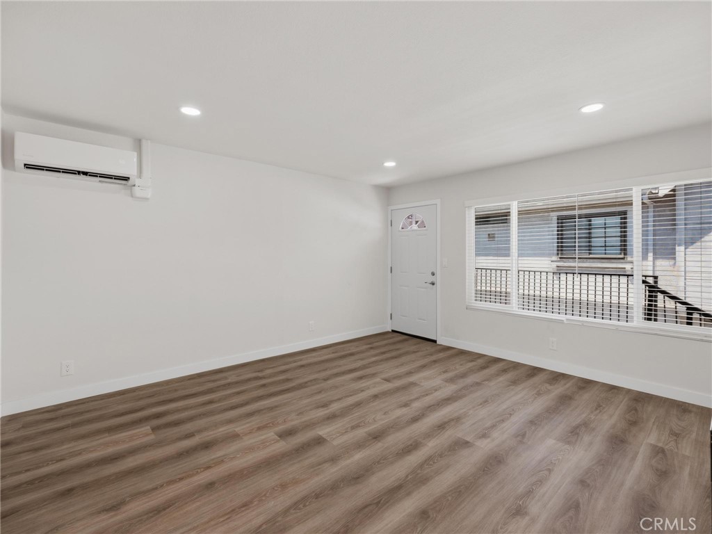 104 N Atlantic Blvd D Property Photo 9