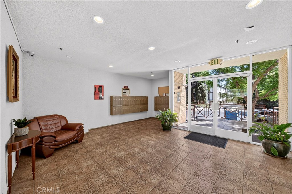 1131 Campbell Street 210 Property Photo 44