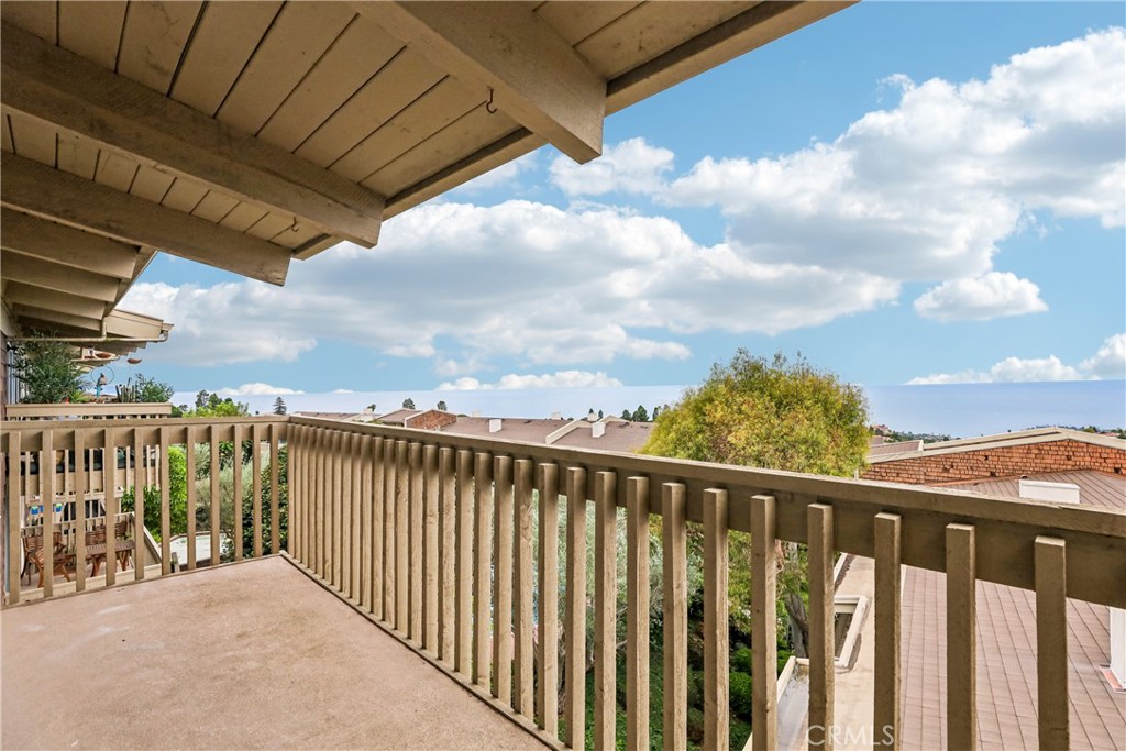 6542 Ocean Crest Drive B306 Property Photo 15
