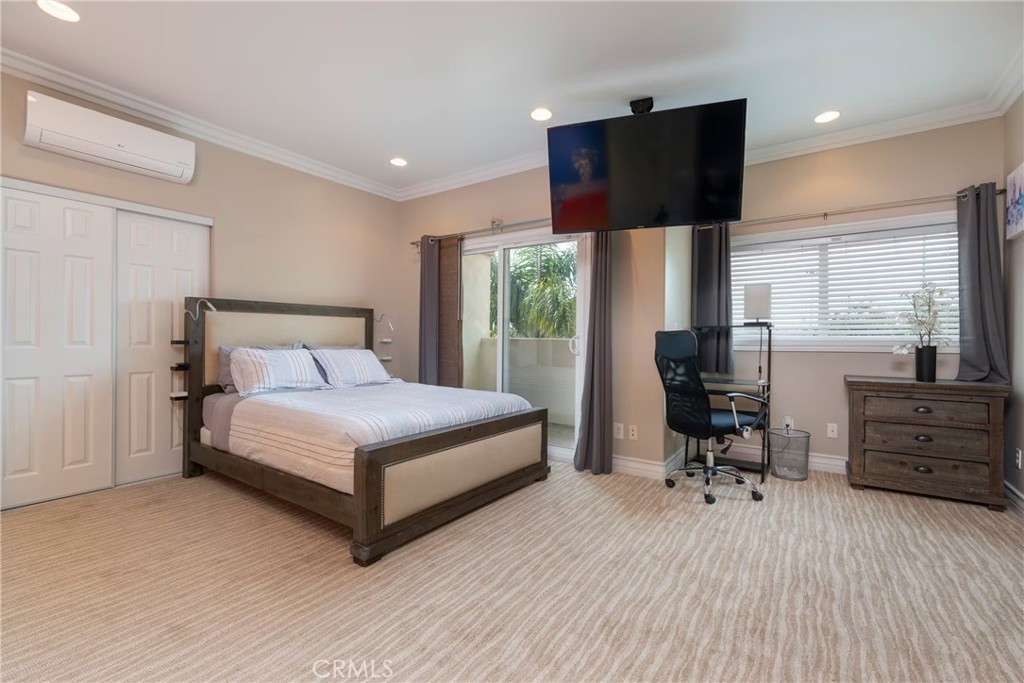 12108 S La Cienega Property Photo 8