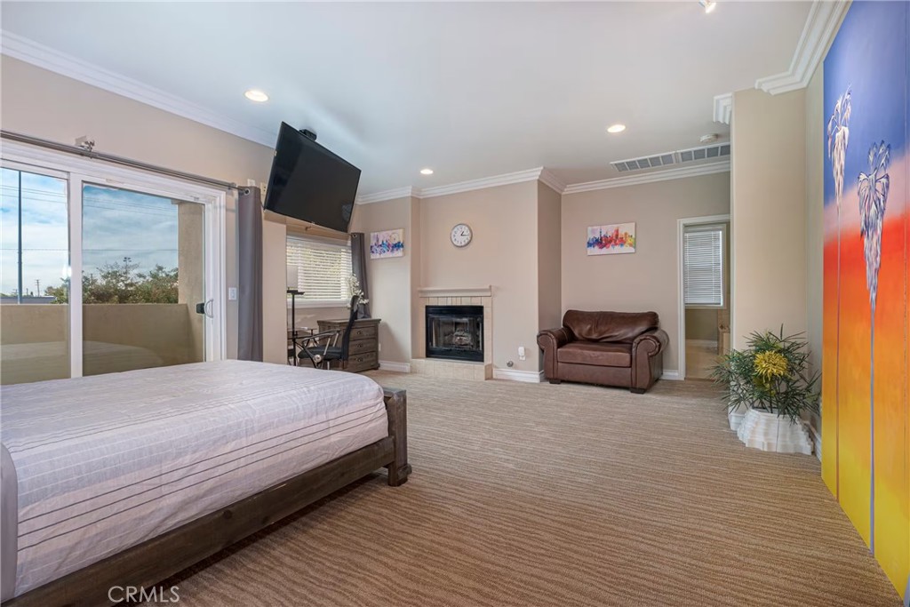 12108 S La Cienega Property Photo 9