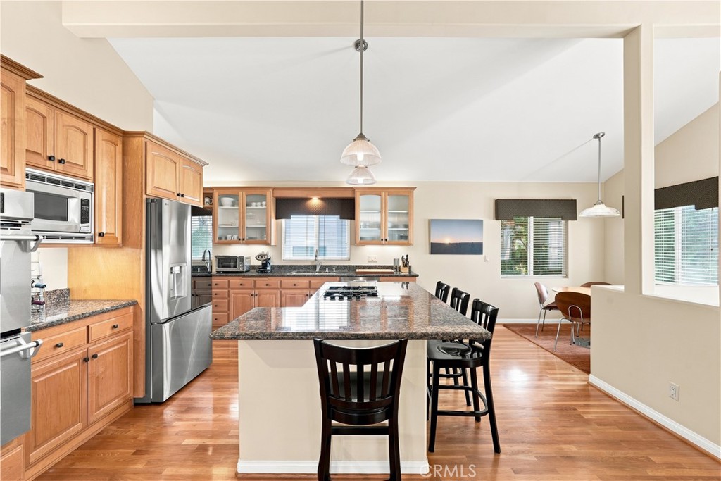 606 9th Property Photo 4