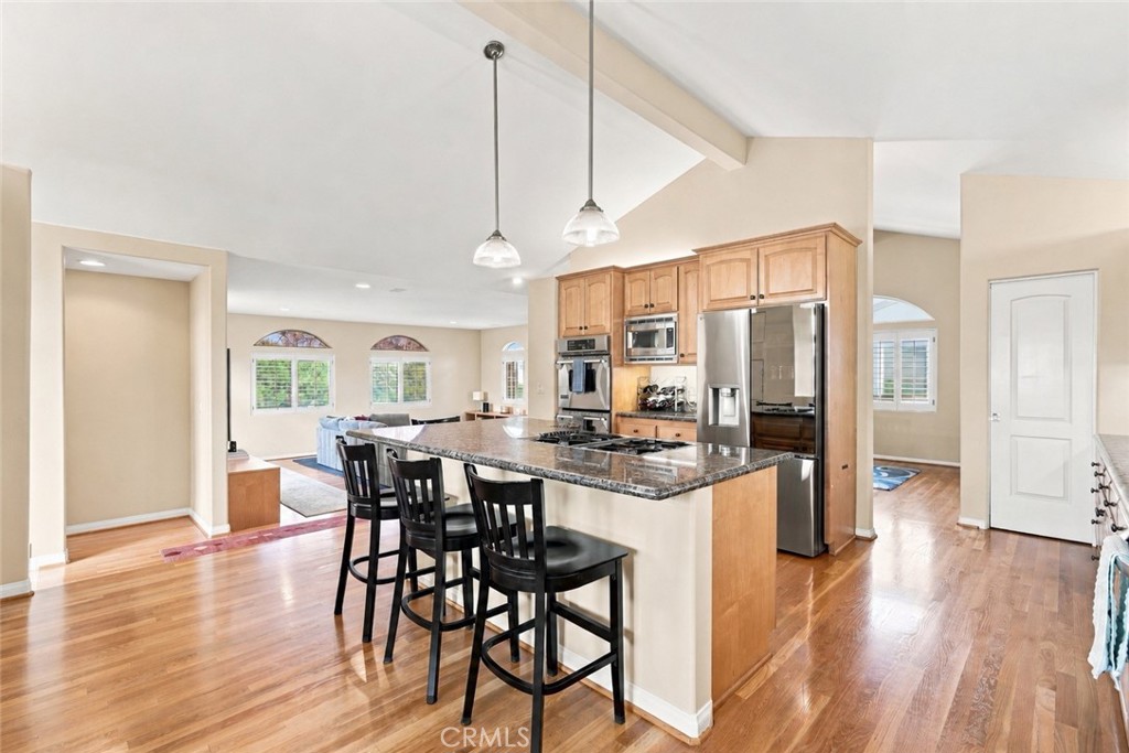 606 9th Property Photo 5