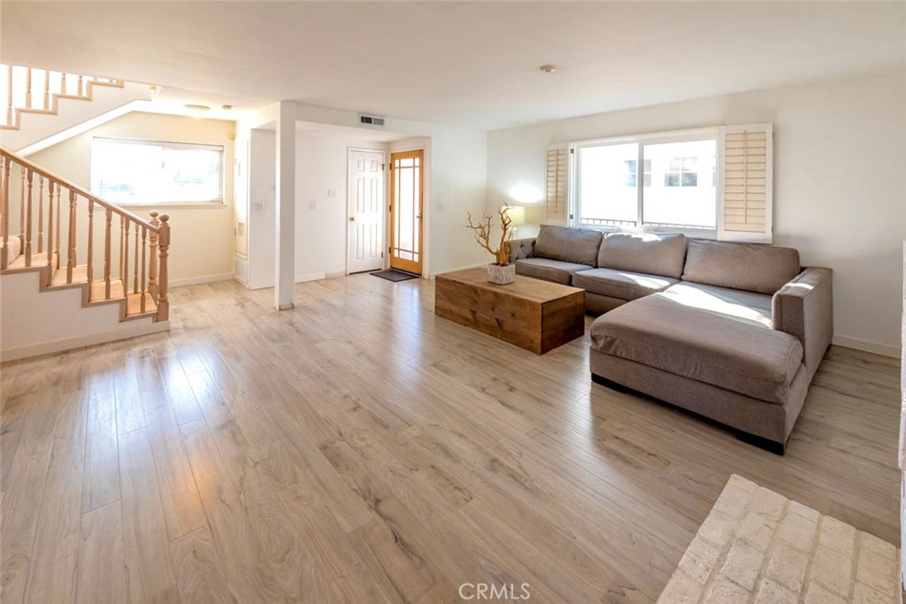 546 11th C Property Photo 1