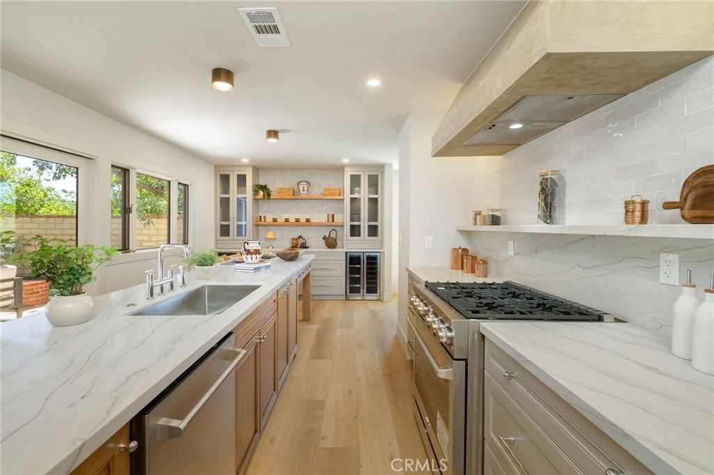 28630 Meadowmist Drive Property Photo 10