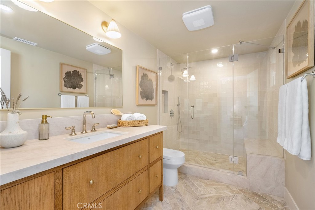 28630 Meadowmist Drive Property Photo 17