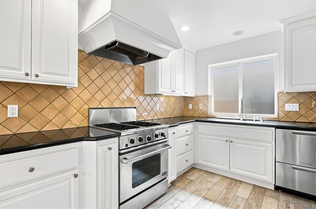 137 Lyndon Street Property Photo 8