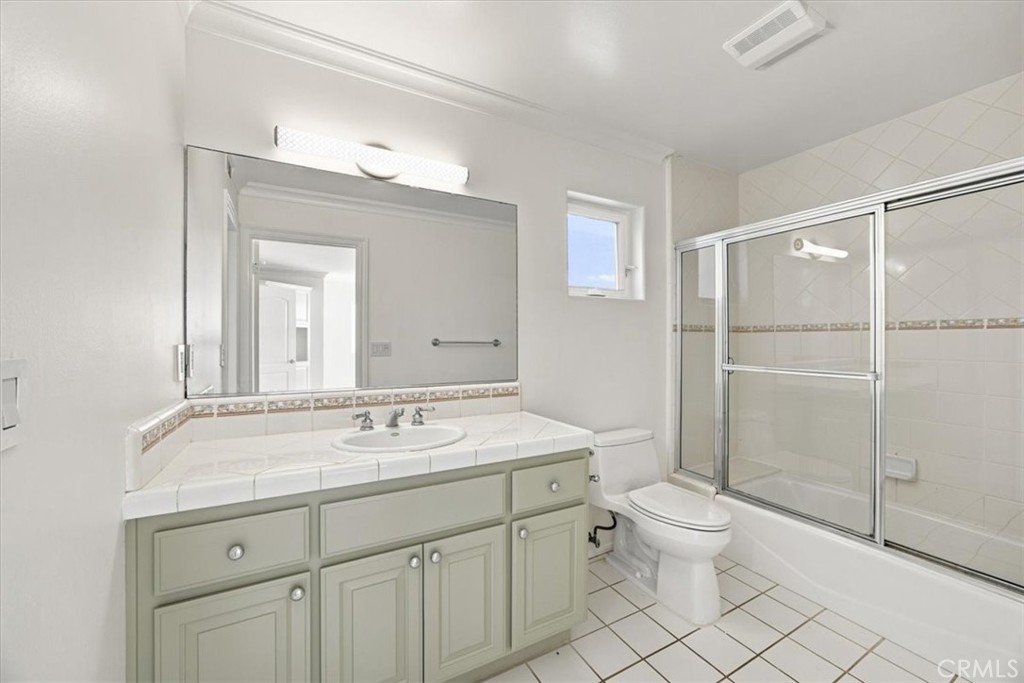 137 Lyndon Street Property Photo 26