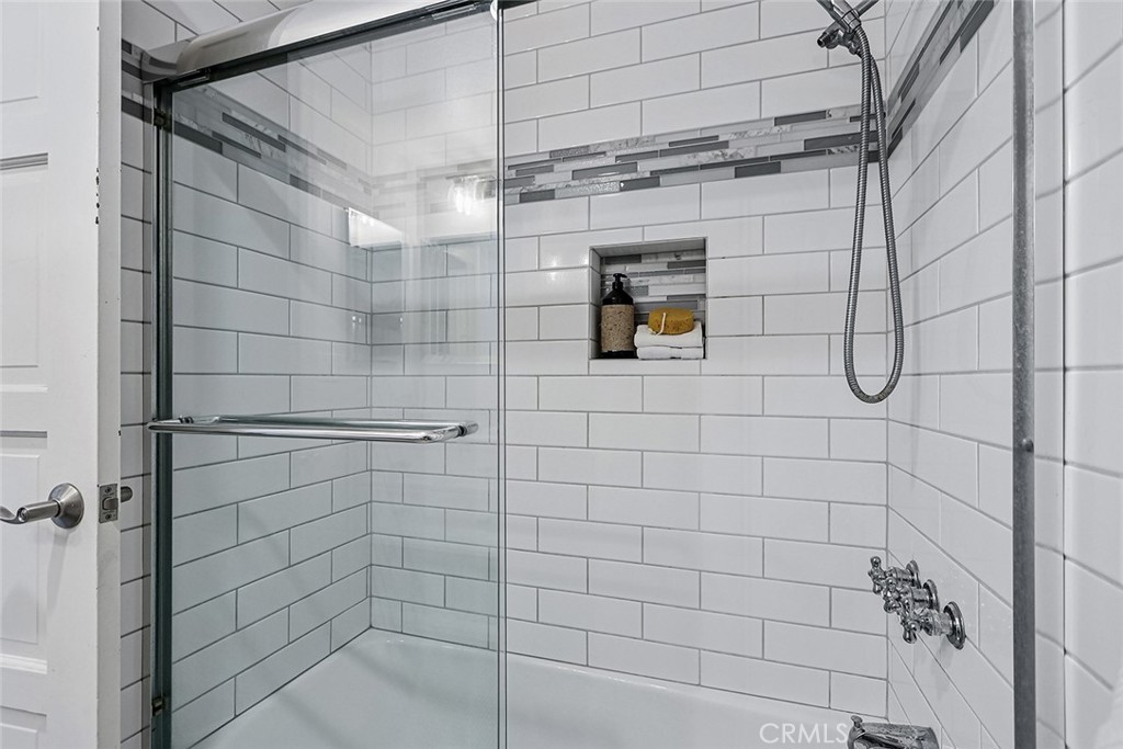 1921 Carnegie Lane 5 Property Photo 24