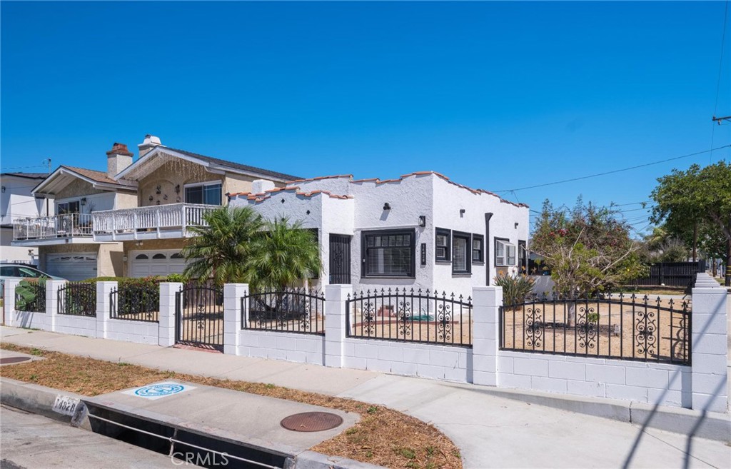 14828 Grevillea Avenue Property Photo 30