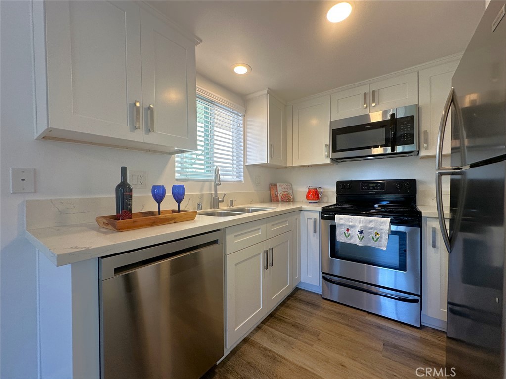 119 S Lucia Avenue 4 Property Photo 1