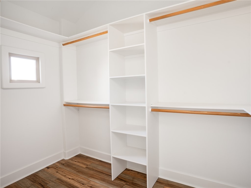 301 Kansas C Property Photo 19