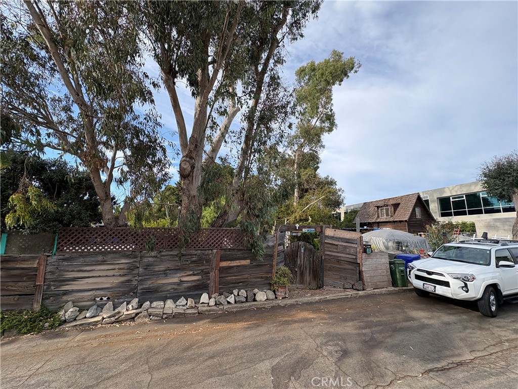 1041 Boundary Place Property Photo 6