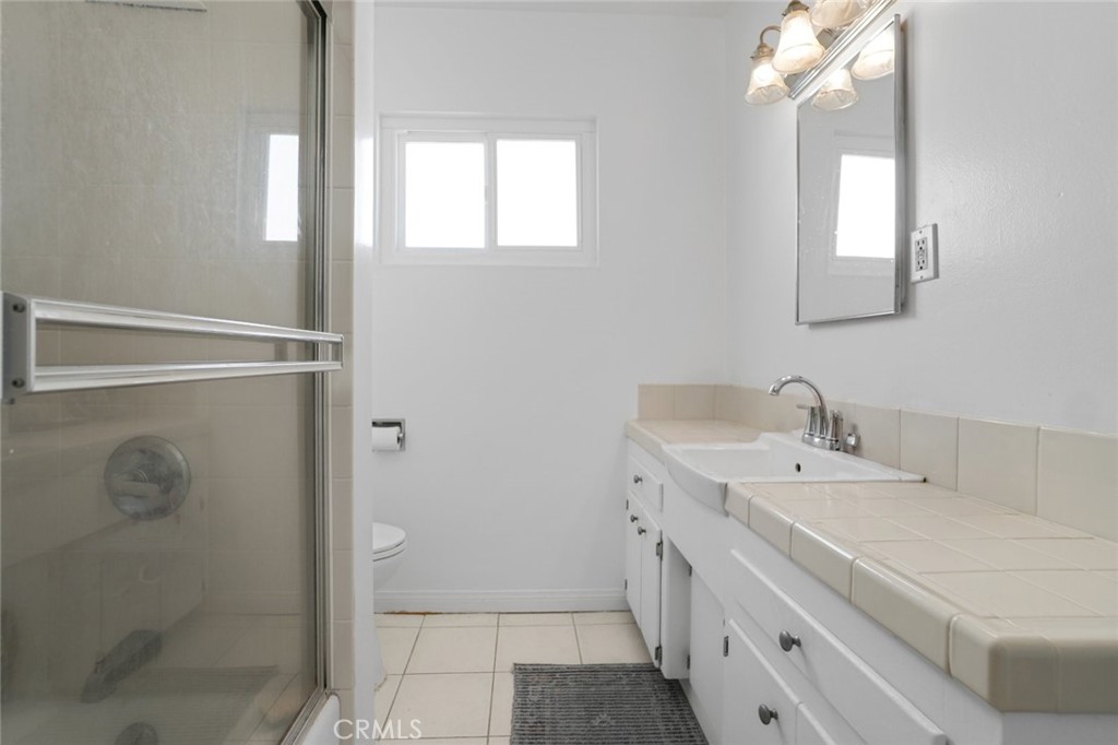1017 5th Property Photo 18