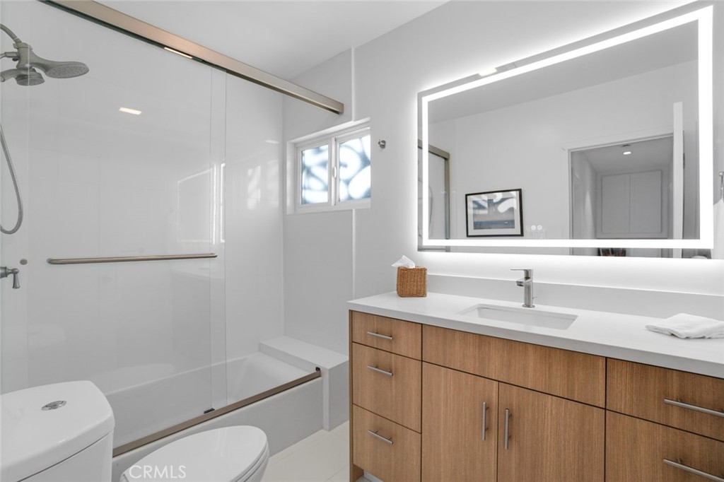 1017 5th Property Photo 28