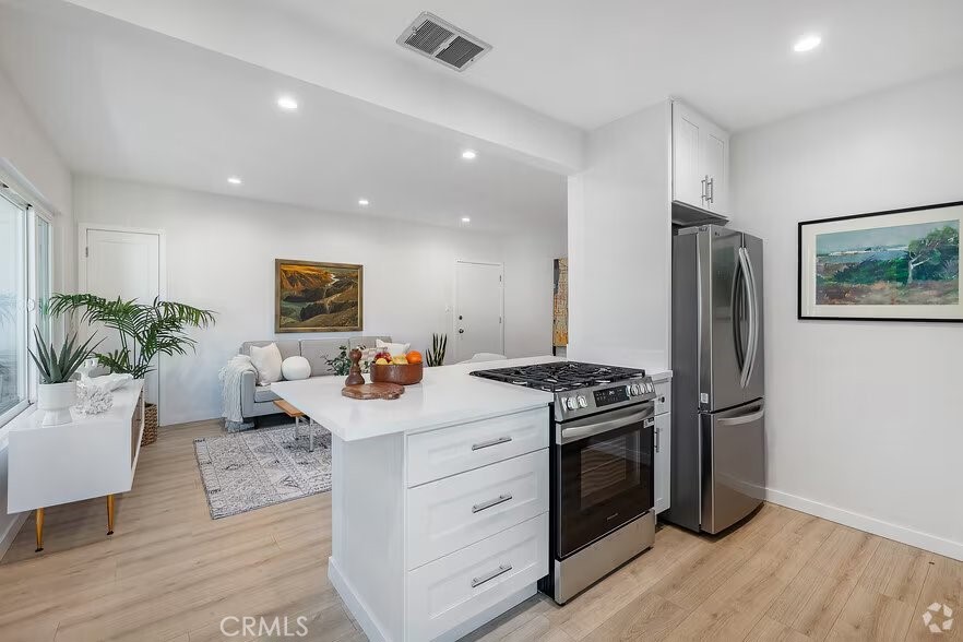 1017 5th Property Photo 29