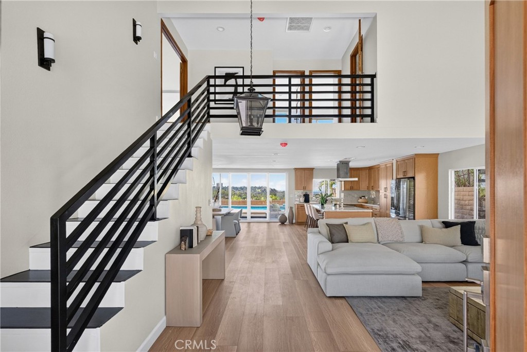 2641 Elena Property Photo 9