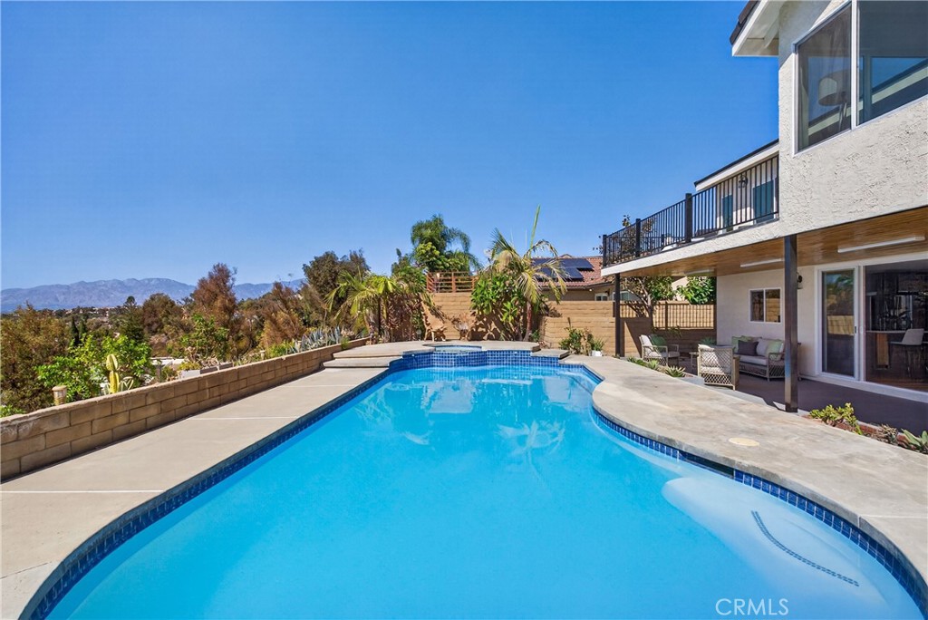 2641 Elena Property Photo 32