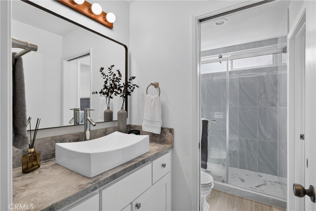 2641 Elena Property Photo 34