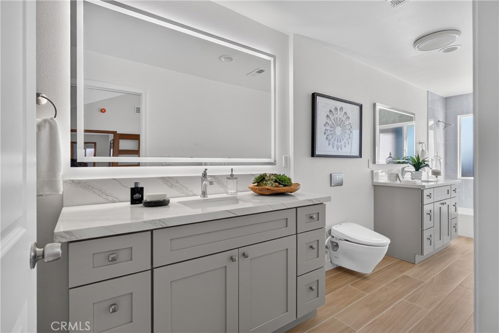 2641 Elena Property Photo 45
