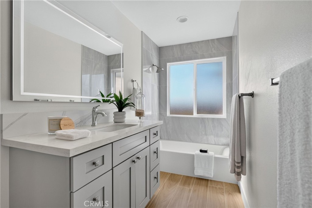 2641 Elena Property Photo 46