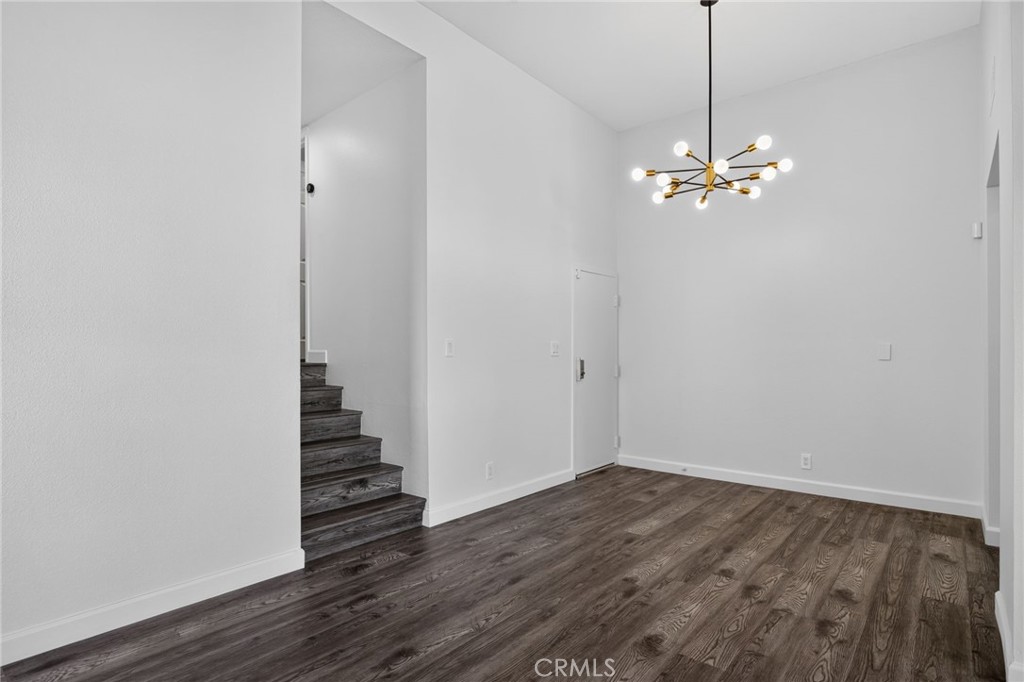 2917 Barrington Court Property Photo 19