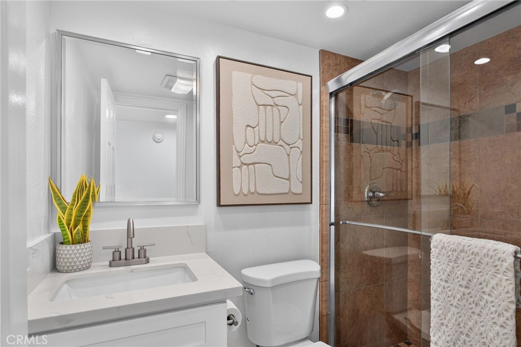 2917 Barrington Court Property Photo 45