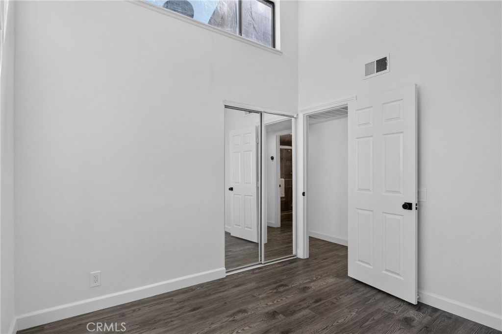 2917 Barrington Court Property Photo 49