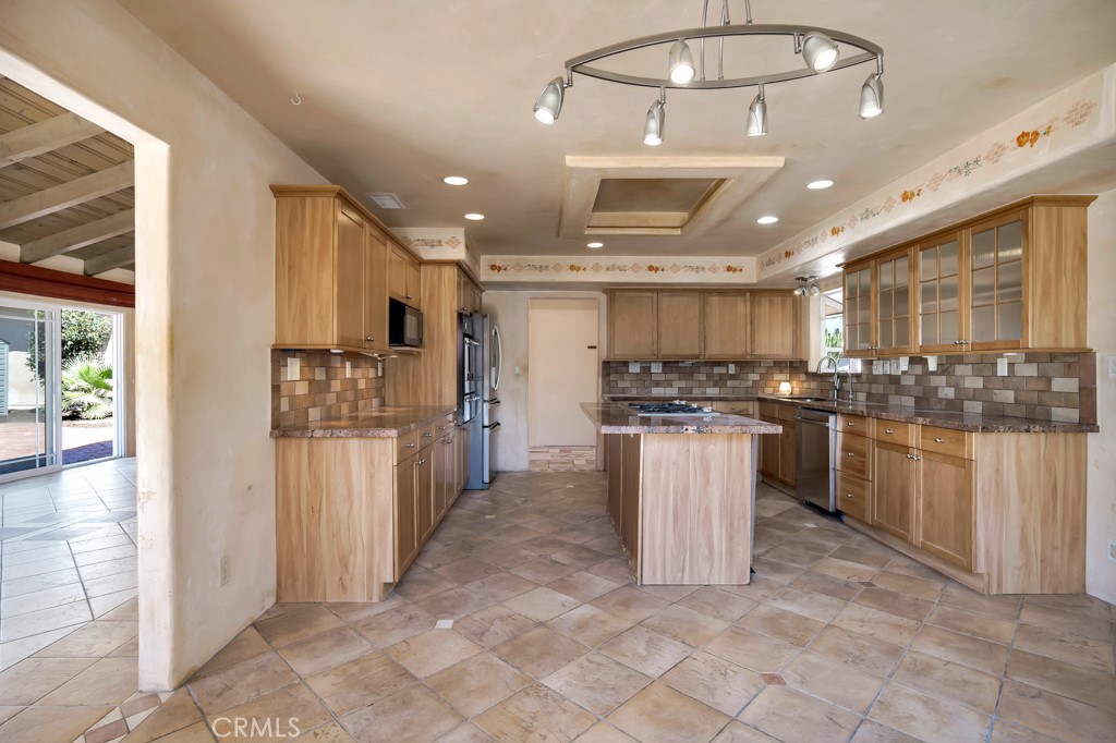 455 Toltec Place Property Photo 4