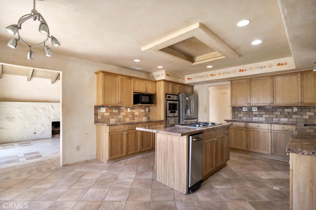 455 Toltec Place Property Photo 8