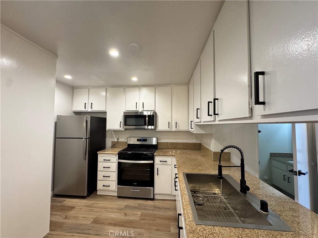 25018 Eshelman Avenue 4 Property Photo 10