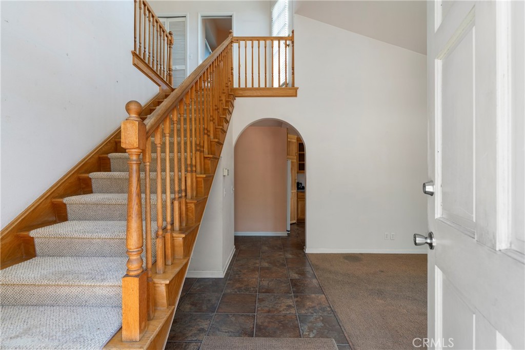 3104 Ingleside Drive Property Photo 4