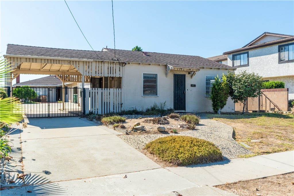16023 S Manhattan Place Property Photo 1