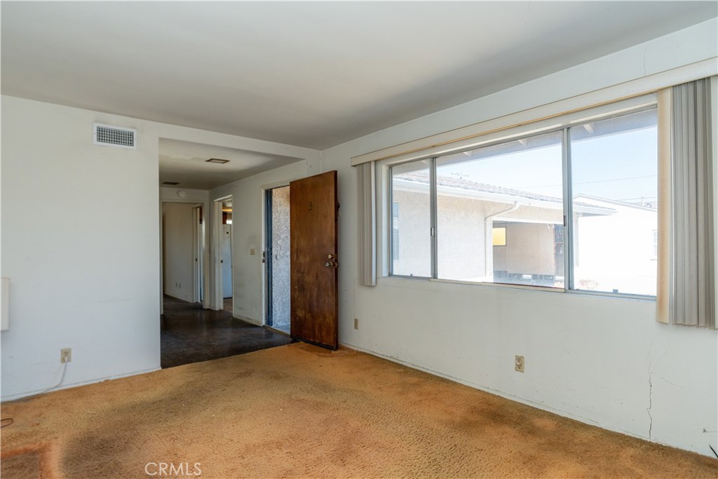 16023 S Manhattan Place Property Photo 25