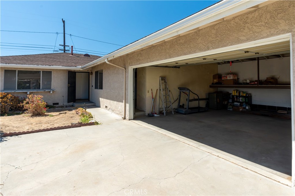 16023 S Manhattan Place Property Photo 23