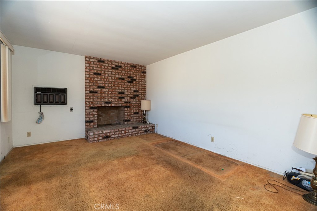 16023 S Manhattan Place Property Photo 24