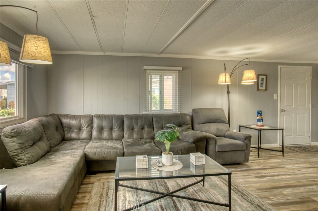 1065 Lomita 183 Property Photo 6