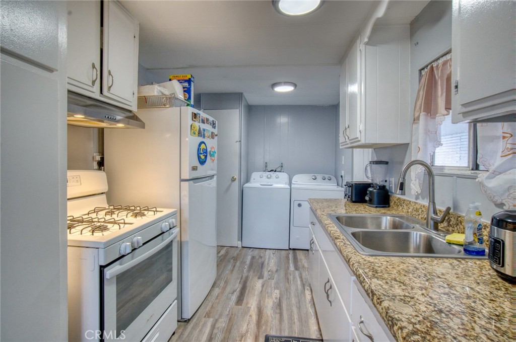 1065 Lomita 183 Property Photo 13