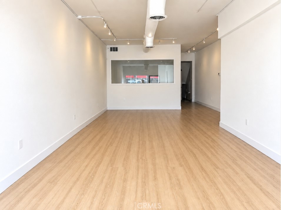 335 Washington Boulevard Property Photo 2
