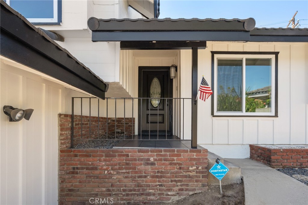 1233 244th Property Photo 3